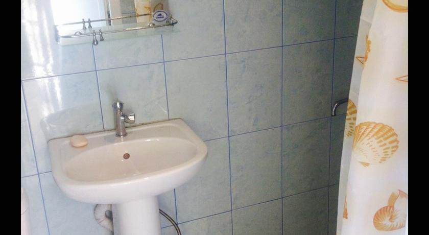 Гостиница У Михалыча Лоо