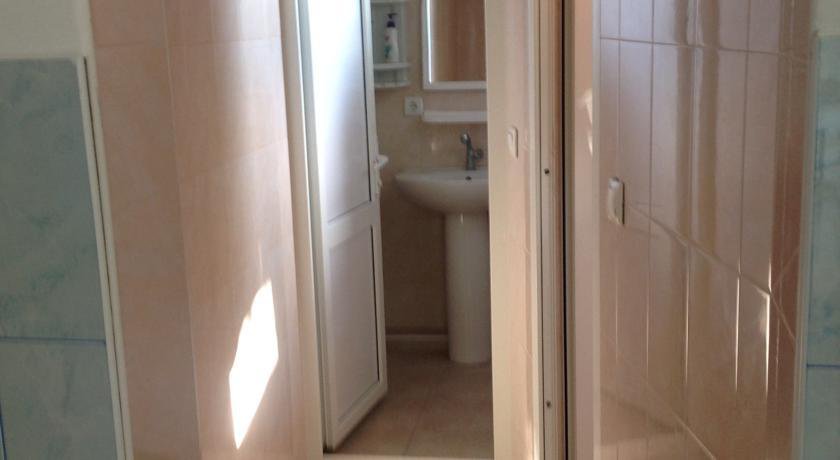 Гостиница У Михалыча Лоо